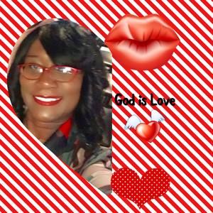 Meet your Posher, Sophia